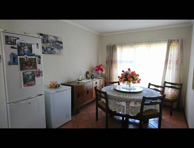 4 BEDROOM HOUSE SOLD IN FLORAUNA